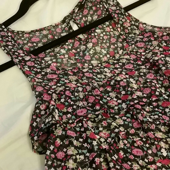 Express floral tank! - Picture 2 of 3