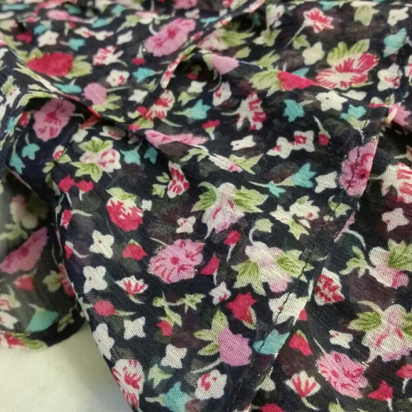 Express floral tank! - Picture 3 of 3
