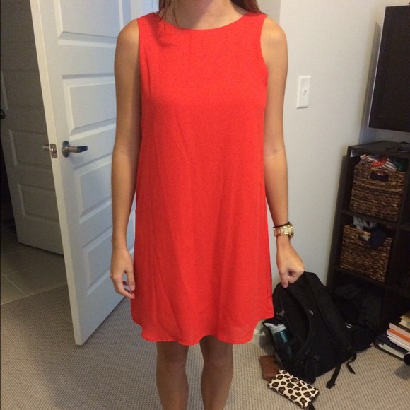 Everly Bow-back Dress