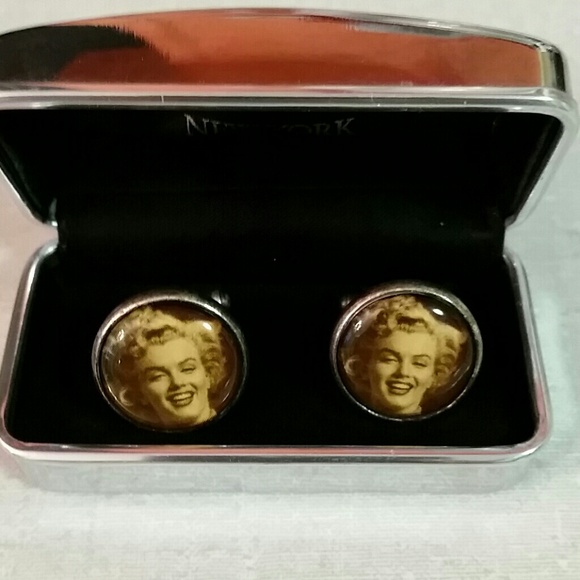 Marilyn Monroe cufflinks