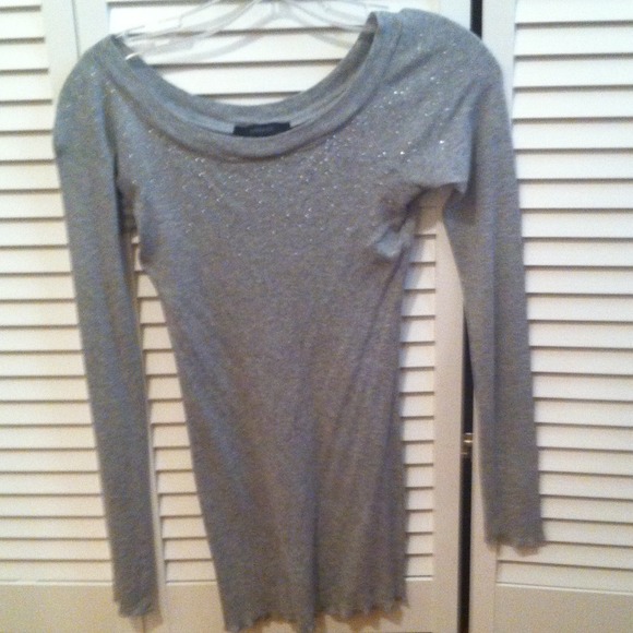 Gray Express Top with Rhinestones - Picture 1 of 4