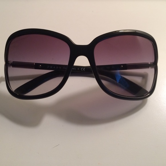 Prada Sunglasses - Picture 3 of 4