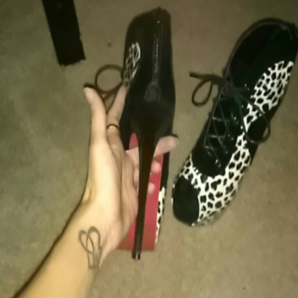 Shoe Girls brand high heels - Picture 2 of 3