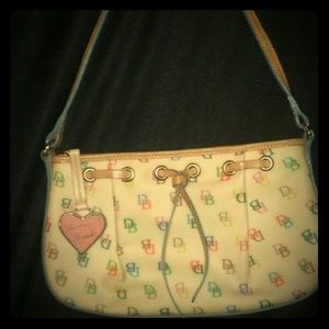 Dooney & Bourke