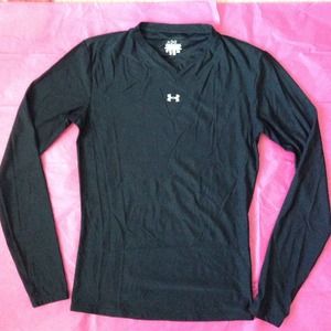 Under Armour Heat-gear long sleeve performance top