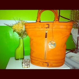 Beautiful Orange Michael Kors bag!!!