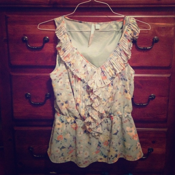 LAUREN CONRAD Peplum Top