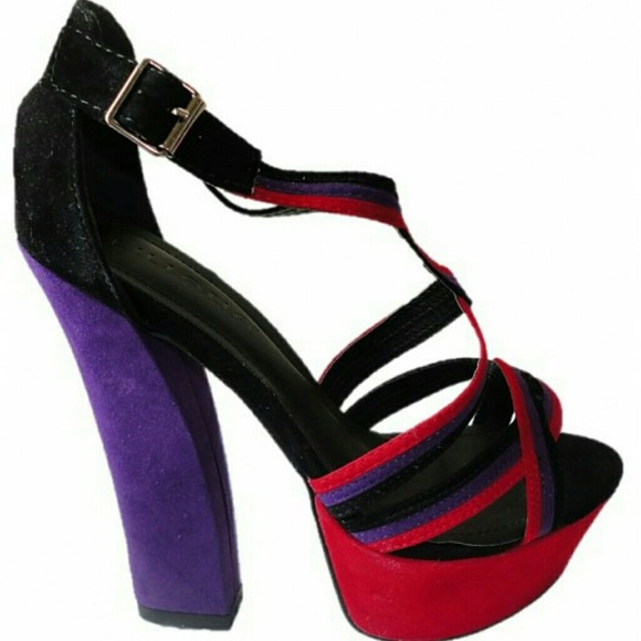 🔖SOLD🔖Liliana Vivica - Picture 2 of 4