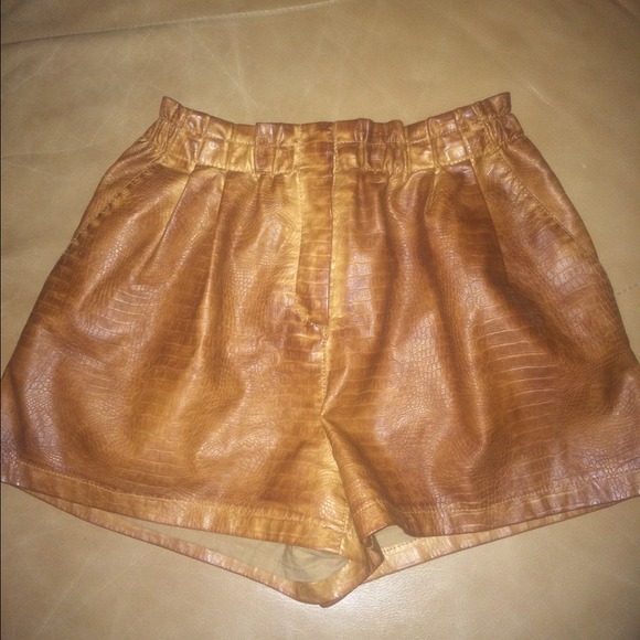Sparkle and fade leather shorts