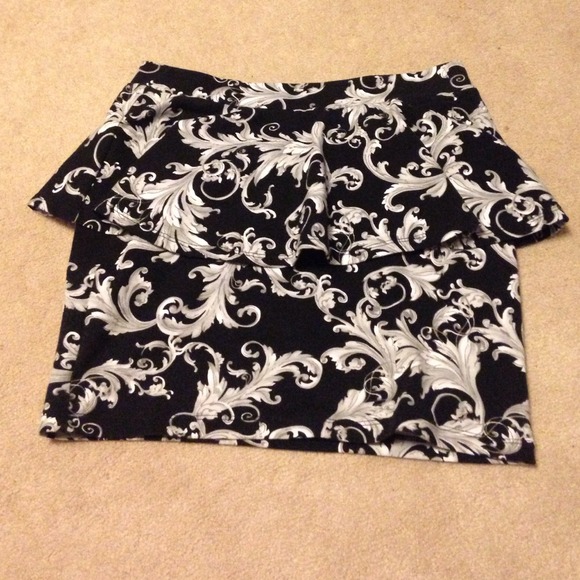 Forever 21 skirt - Picture 1 of 1