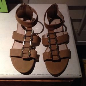 Brown Leather Banana Republic Sandals