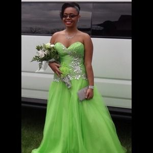 Prom dress