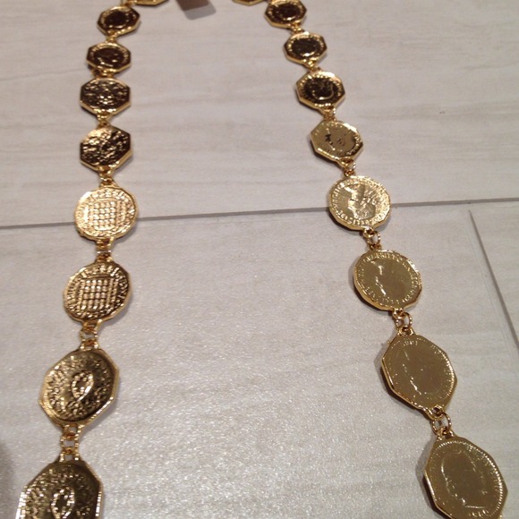 LF gold coin necklace - Picture 3 of 3