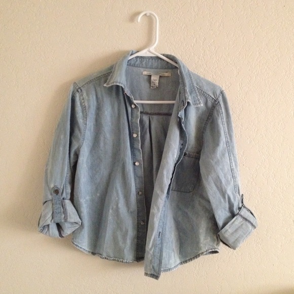 Light Denim Top - Picture 2 of 3
