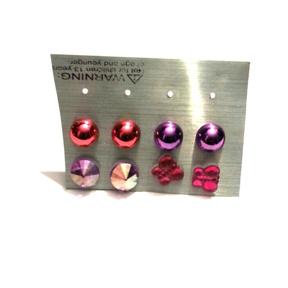 4 Pairs of Earrings