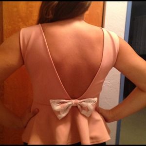 Light pink Peplum top backless with bow girly