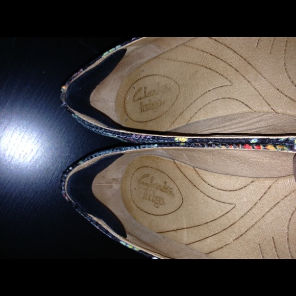 Snake print flats - Picture 4 of 4