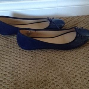 Old Navy Shiny Navy Blue Flats