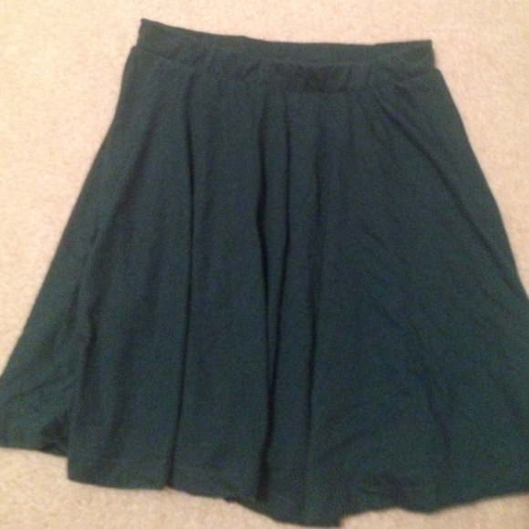 Green topshop skirt