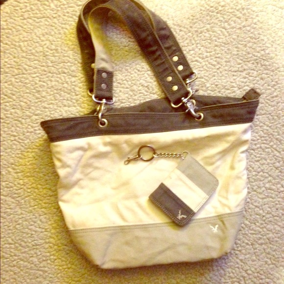 AE Summer Tote & Wallet