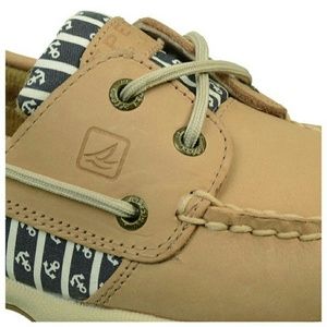 Sperrys with anchors