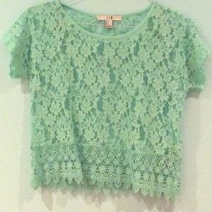 BEAUTIFUL! Mint Green Lace Top