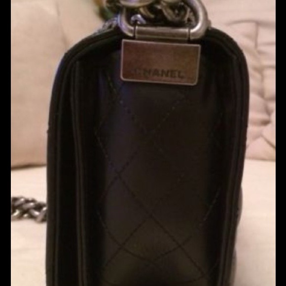 Chanel!!! - Picture 4 of 5