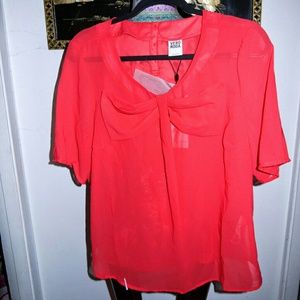 Vero moda blouse size L.