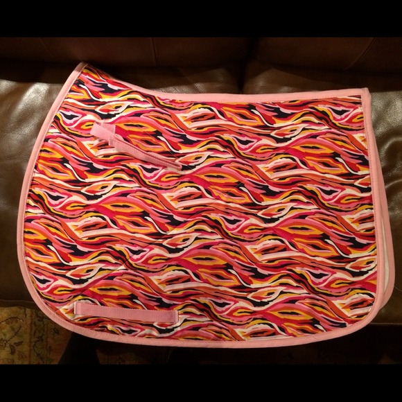 All purpose saddle pad (equine, horse, tack) - Picture 2 of 2