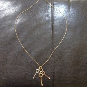 Michael Kors 3 Keys necklace