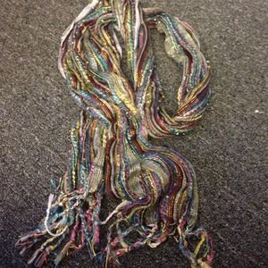 Trendy scarf