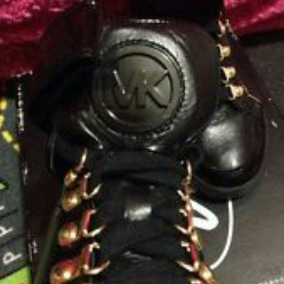 Authentic Michael Kors High Top Sneakers - Picture 4 of 4