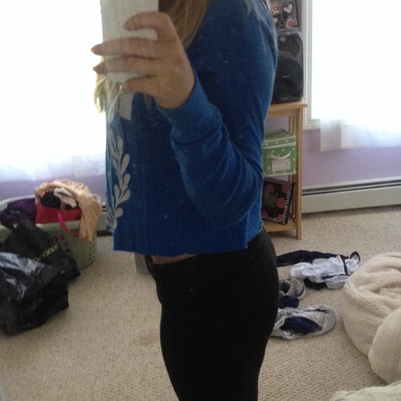 ❌Sold! ❌Victoria's Secret PINK Cropped Crew - Picture 4 of 4