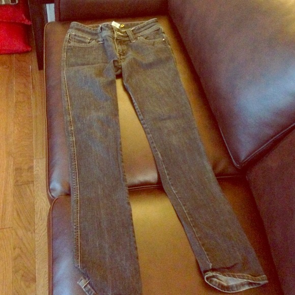 Size 27 Level 99 black denim jeans