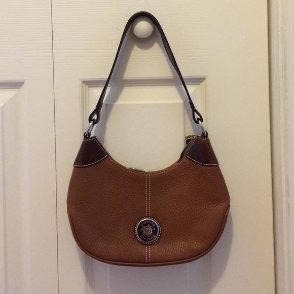 Dooney & Bourke bag