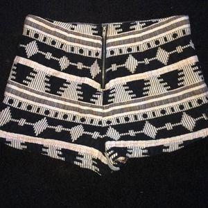 Urban outfitter zipper down aztec shorts