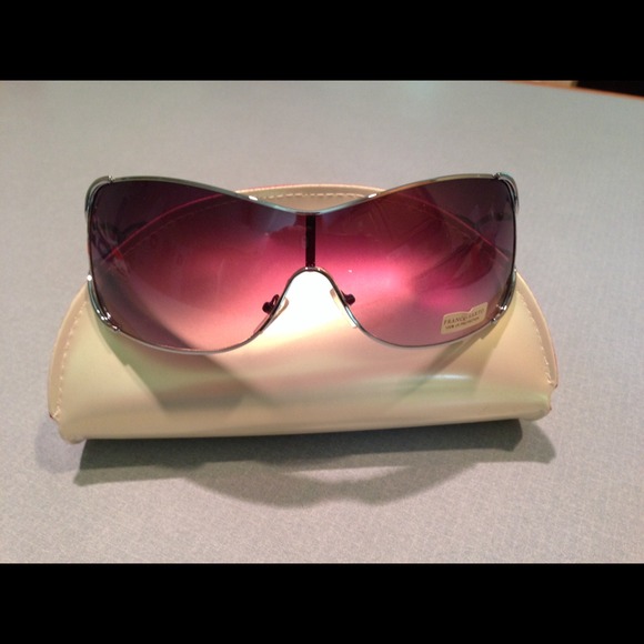 Franco Sarto Accessories - Franco Sarto wrap Sunglasses