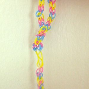 Rainbow loom footless sandal