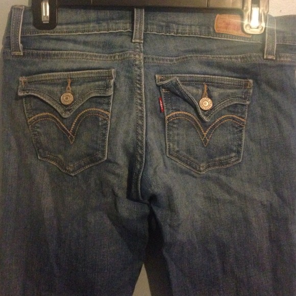 Levi skinny jeans