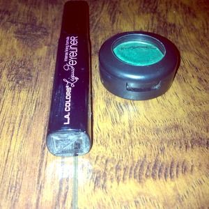 Makeup-mac green eyeshadow and L.A colors eyeliner