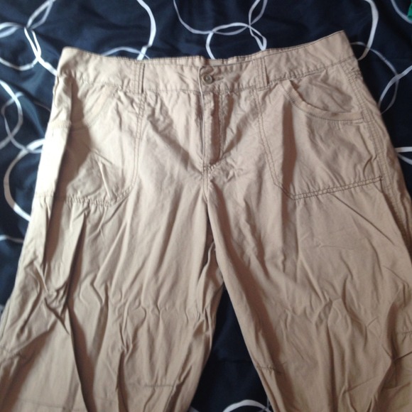 Khaki colored capris. Bundled - Picture 1 of 2