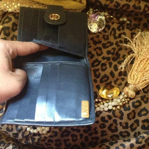 Gucci Wallet - Picture 4 of 4