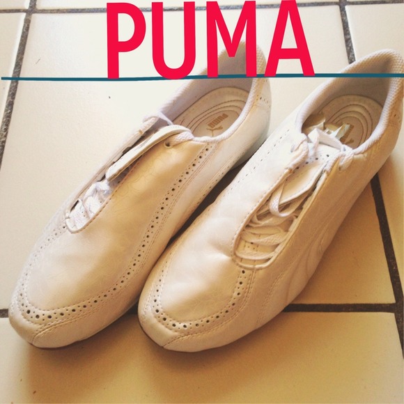 Puma Sneakers