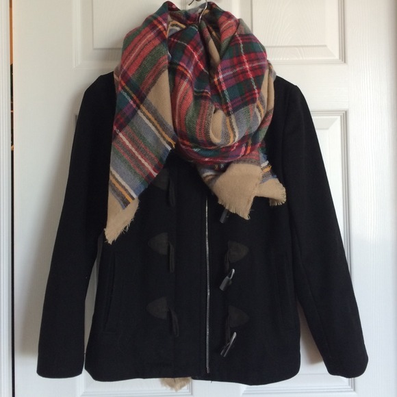 Black GAP toggle coat