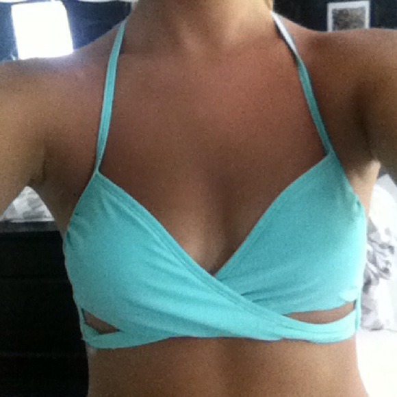 Forever 21 favorite cutout bikini top in turquoise
