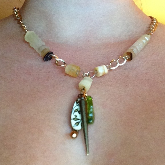 Necklace - Picture 2 of 4