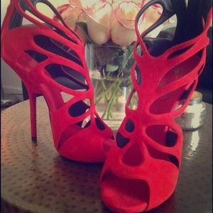 Giuseppe Zanotti red suede heels
