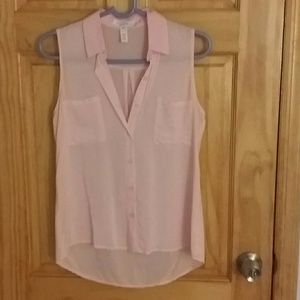 Pink top ***willing to trade, deal or bundle ***