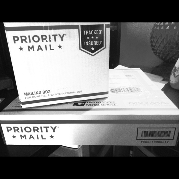 🎉📦📬On it's way first thing in the A.M .📦📬🎉