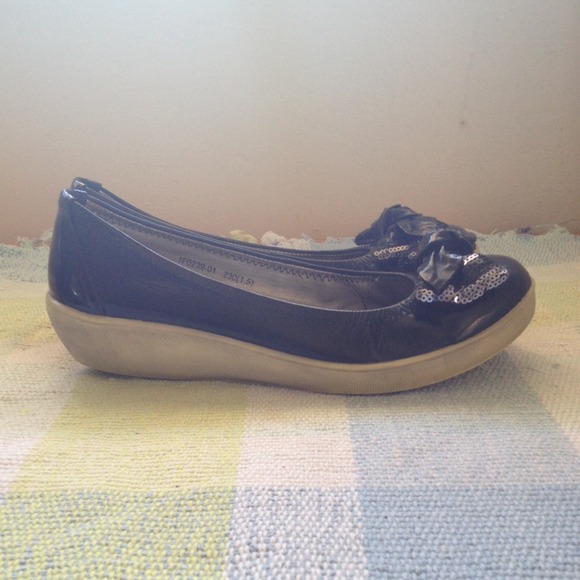 Office Essential🍬Patent Leather Sequins Bow Flats - Picture 3 of 4